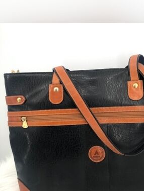 Anatolia Black and Tan Leather Expadable Tote Bag